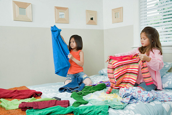 kids cleaning